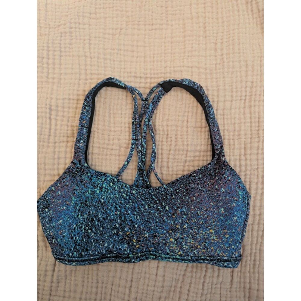 Lululemon Free To Be Zen Bra Strive Multi Blue sz 2